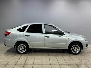 2014 Lada (ВАЗ) Granta I, серебристый, 310000 рублей, вид 4