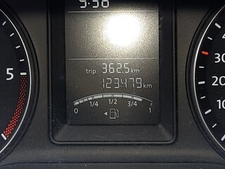 2014 Volkswagen Caravelle T5 Рестайлинг, серебристый, 3099000 рублей, вид 3