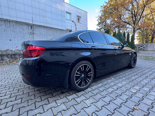 2011 BMW 5 серии 530d xDrive VI (F10/F11/F07), чёрный, 2050000 рублей, вид 5