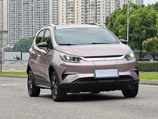 2023 BYD Yuan Pro (47 kWh) I Рестайлинг 2 (Pro), коричневый, 1507007 рублей, вид 2