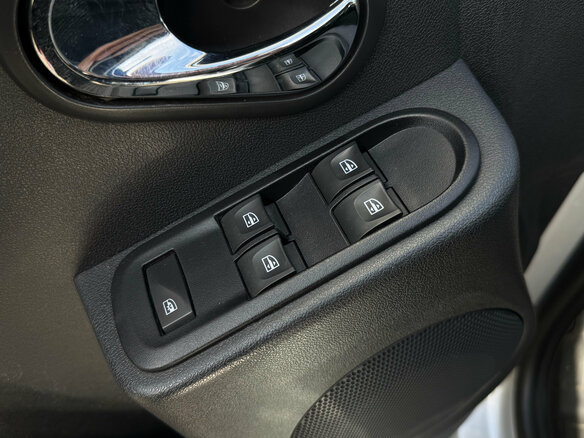 2017 Renault Duster I Рестайлинг, серый - вид 9
