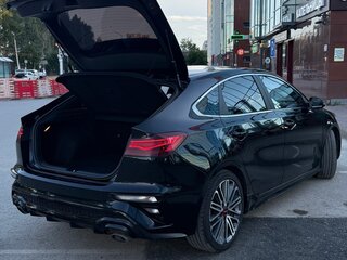 2022 Kia K3 II Рестайлинг, чёрный, 2550000 рублей, вид 4