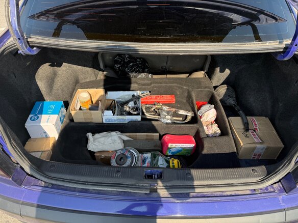 2002 Nissan Almera II (N16), синий, 550000 рублей - вид 23
