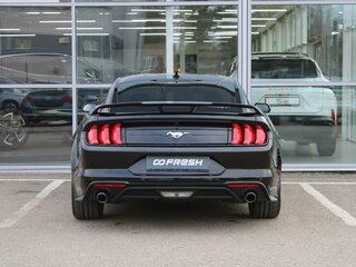 2022 Ford Mustang VI Рестайлинг, чёрный, 4500000 рублей, вид 4
