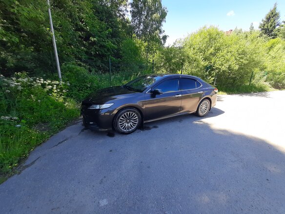 2018 Toyota Camry VIII (XV70), коричневый, 2730000 рублей - вид 10