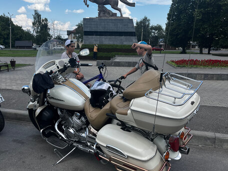 2000 Yamaha Royal Star, белый, 750000 рублей, вид 3