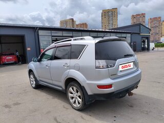 2008 Mitsubishi Outlander II, серебристый, 790000 рублей, вид 5