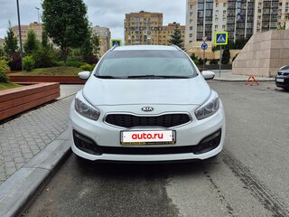 2018 Kia Ceed II Рестайлинг, белый, 1020000 рублей, вид 4