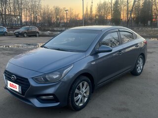 2017 Hyundai Solaris II, серый, 750000 рублей, вид 1