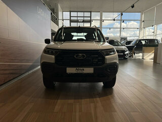 2026 Lada (ВАЗ) Niva Travel I Рестайлинг, белый, 1717000 рублей, вид 3