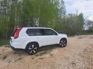 2012 Nissan X-Trail II Рестайлинг, белый, 1420000 рублей, вид 4