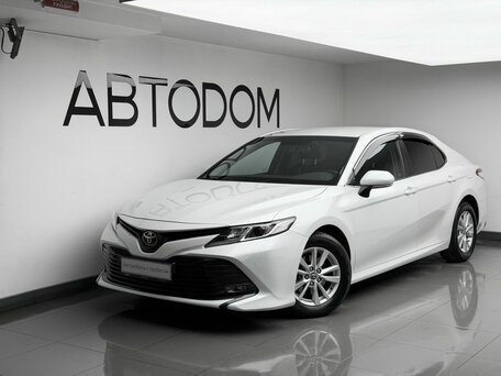 Toyota Camry VIII (XV70)
