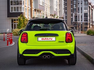 2020 Mini Hatch Cooper S III (F55/F56) Рестайлинг, жёлтый, 2460000 рублей, вид 4