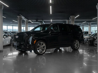 Cadillac Escalade ESV V Рестайлинг