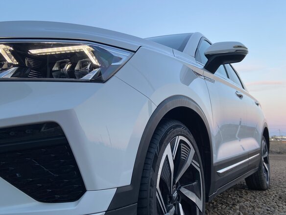 2021 FAW Bestune T77 I, белый - вид 8
