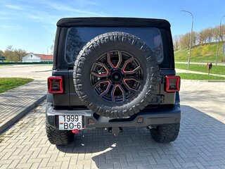 2020 Jeep Wrangler IV (JL), чёрный, 4100000 рублей, вид 5