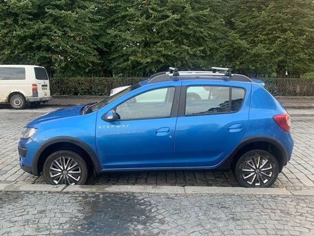 2015 Renault Sandero Stepway II, синий, 700000 рублей, вид 2