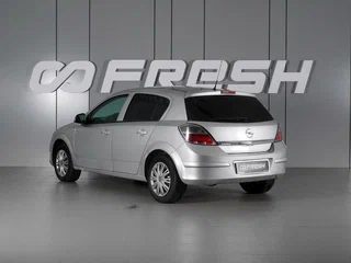 2010 Opel Astra H Рестайлинг, серебристый, 399000 рублей, вид 2