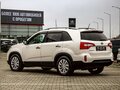 2019 Kia Sorento II Рестайлинг, белый - вид 3