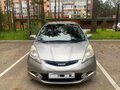 2010 Honda Fit II, серебристый, 850000 рублей - вид 2