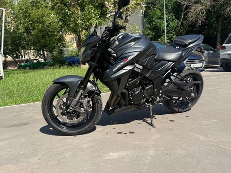 2021 Suzuki GSX-S 750, чёрный, 720000 рублей, вид 2