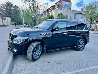 2014 Infiniti QX80 I, пурпурный, 2498000 рублей, вид 1