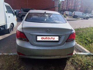 2014 Hyundai Solaris I, белый, 380000 рублей, вид 4