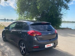 2012 Kia Ceed II, серый, 870000 рублей, вид 3