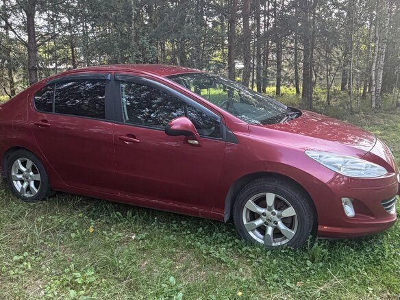 2013 Peugeot 408 I, красный - вид 8