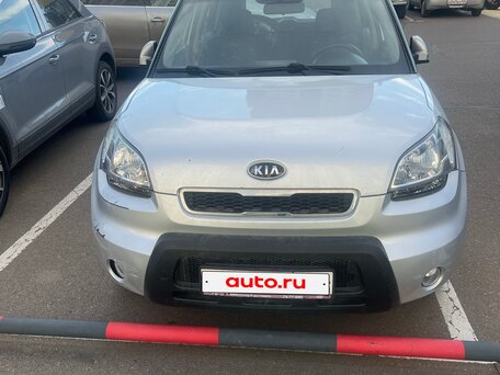 2011 Kia Soul I, серебристый, 750000 рублей, вид 1