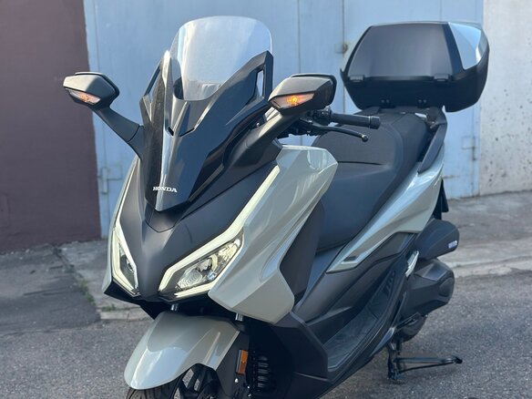 2026 Honda Forza, серый, 1000000 рублей - вид 18
