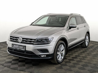 2018 Volkswagen Tiguan II, серебристый, 2910000 рублей, вид 1