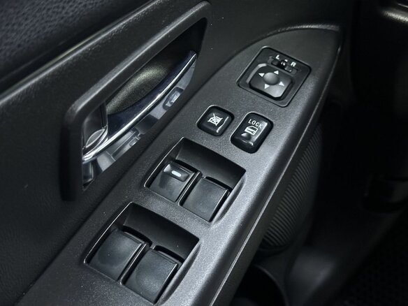 2013 Mitsubishi ASX I Рестайлинг, белый, 999000 рублей - вид 16