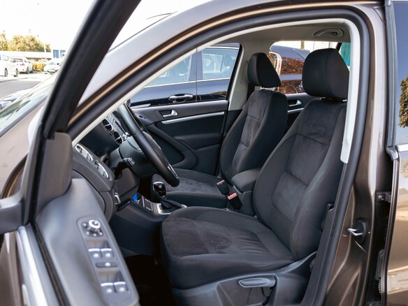 2014 Volkswagen Tiguan I Рестайлинг, коричневый - вид 12