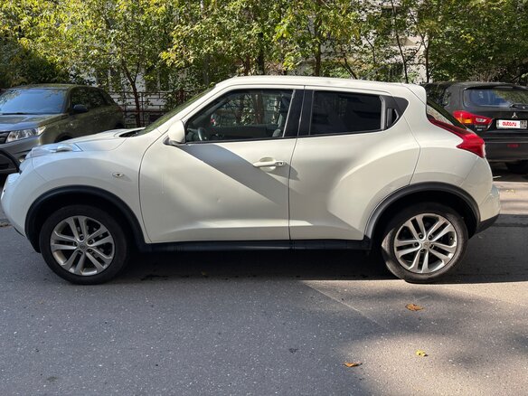 2012 Nissan Juke I, белый - вид 6