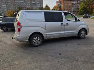 2008 Hyundai Grand Starex I, серый, 470000 рублей, вид 3