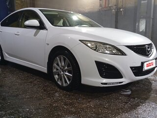 2011 Mazda 6 II (GH) Рестайлинг, белый, 750000 рублей, вид 4