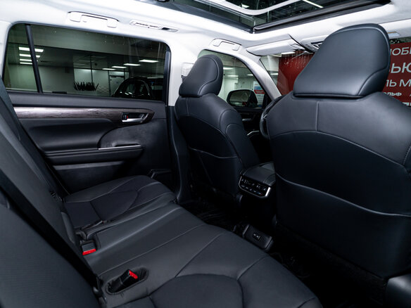 2026 Toyota Highlander IV (XU70), белый, 5850000 рублей - вид 22