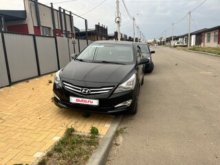 2015 Hyundai Solaris I Рестайлинг, чёрный, 915000 рублей, вид 2