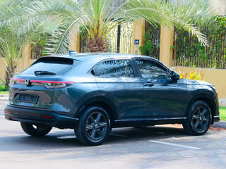 2022 Honda HR-V III, серый, 2475000 рублей, вид 3