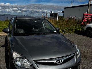 2011 Hyundai i30 I Рестайлинг, серый, 900000 рублей, вид 3