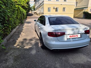 2013 Audi A4 IV (B8) Рестайлинг, белый, 1720000 рублей, вид 2