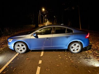 2014 Volvo S60 II Рестайлинг, голубой, 1200000 рублей, вид 2
