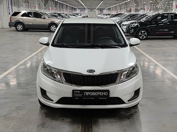 2012 Kia Rio III, белый, 549000 рублей - вид 1