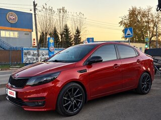 2016 Kia Rio III Рестайлинг, красный, 1200000 рублей, вид 2