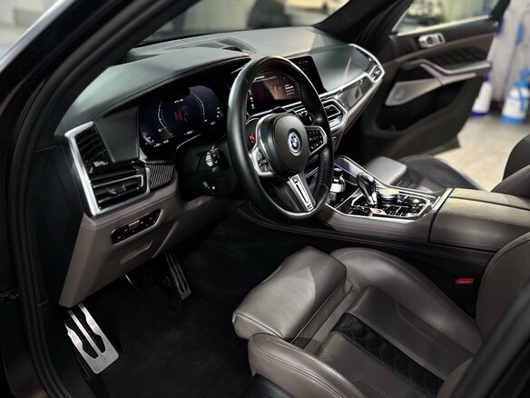 2022 BMW X5 M Competition III (F95), чёрный, 11600000 рублей - вид 6