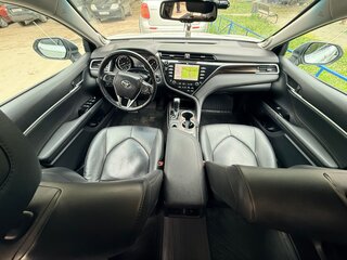 2019 Toyota Camry VIII (XV70), белый, 3040000 рублей, вид 4