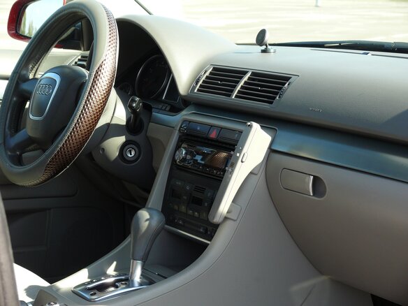 2004 Audi A4 III (B7), красный, 500000 рублей - вид 6