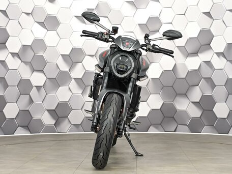 2024 Ducati Monster 937, серый, 1277000 рублей, вид 5