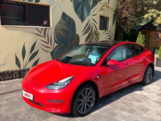 2018 Tesla Model 3 Long Range I, красный, 2400000 рублей, вид 1